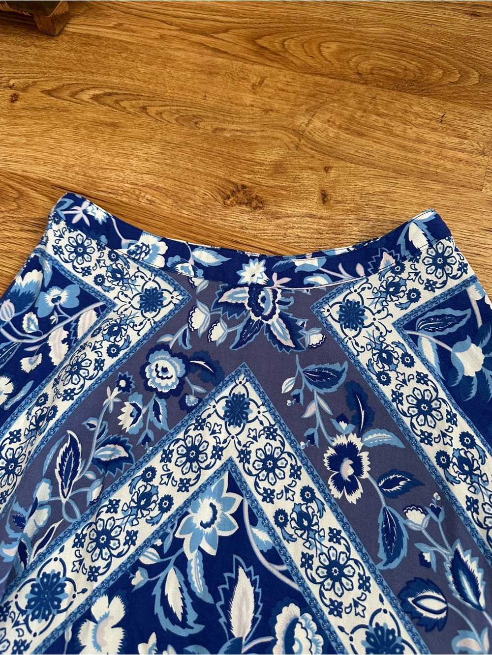 Spell Lolita Bluebell Floral Maxi Skirt S - Picture 3 of 16
